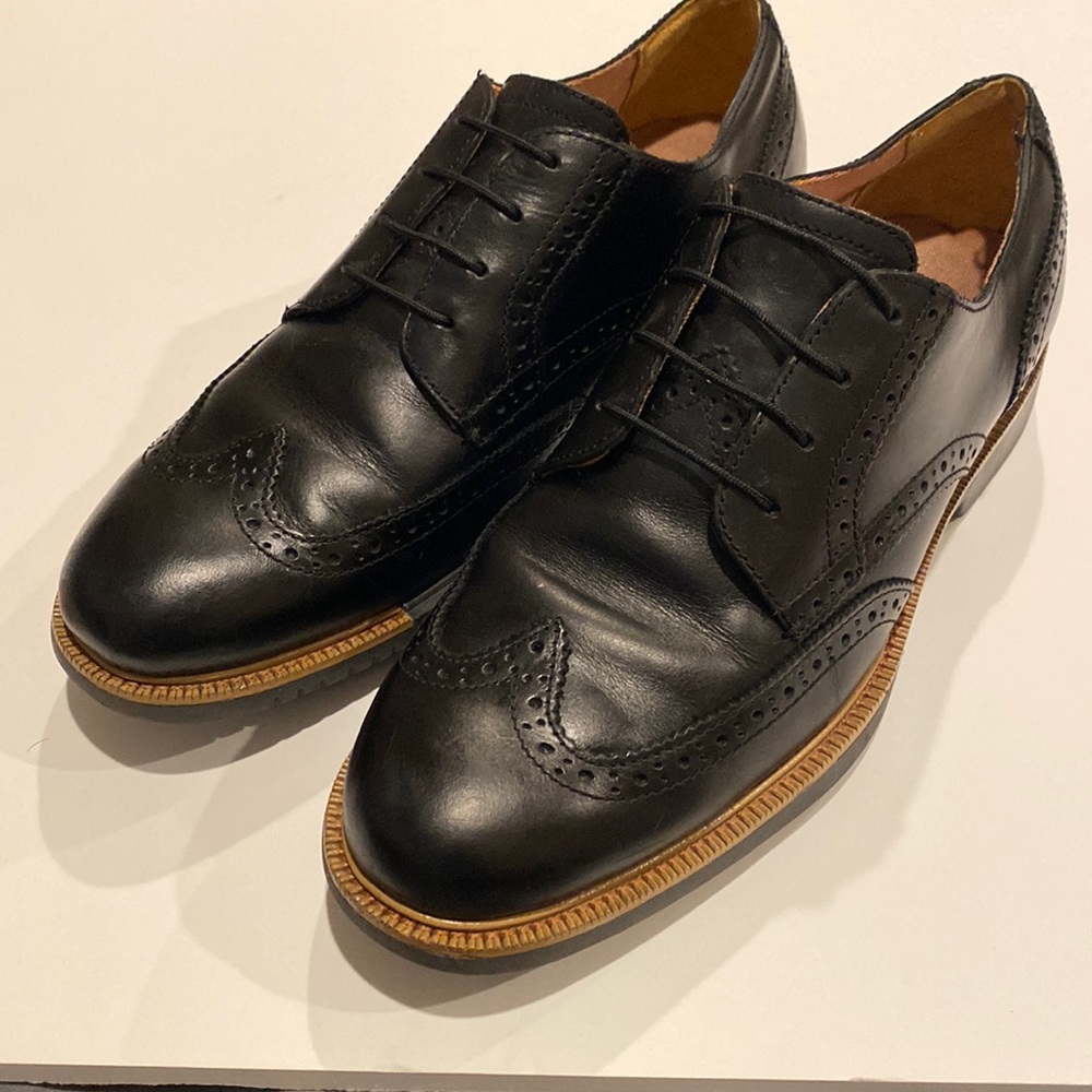 Cole Haan Grand OS wingtips in black Preowned